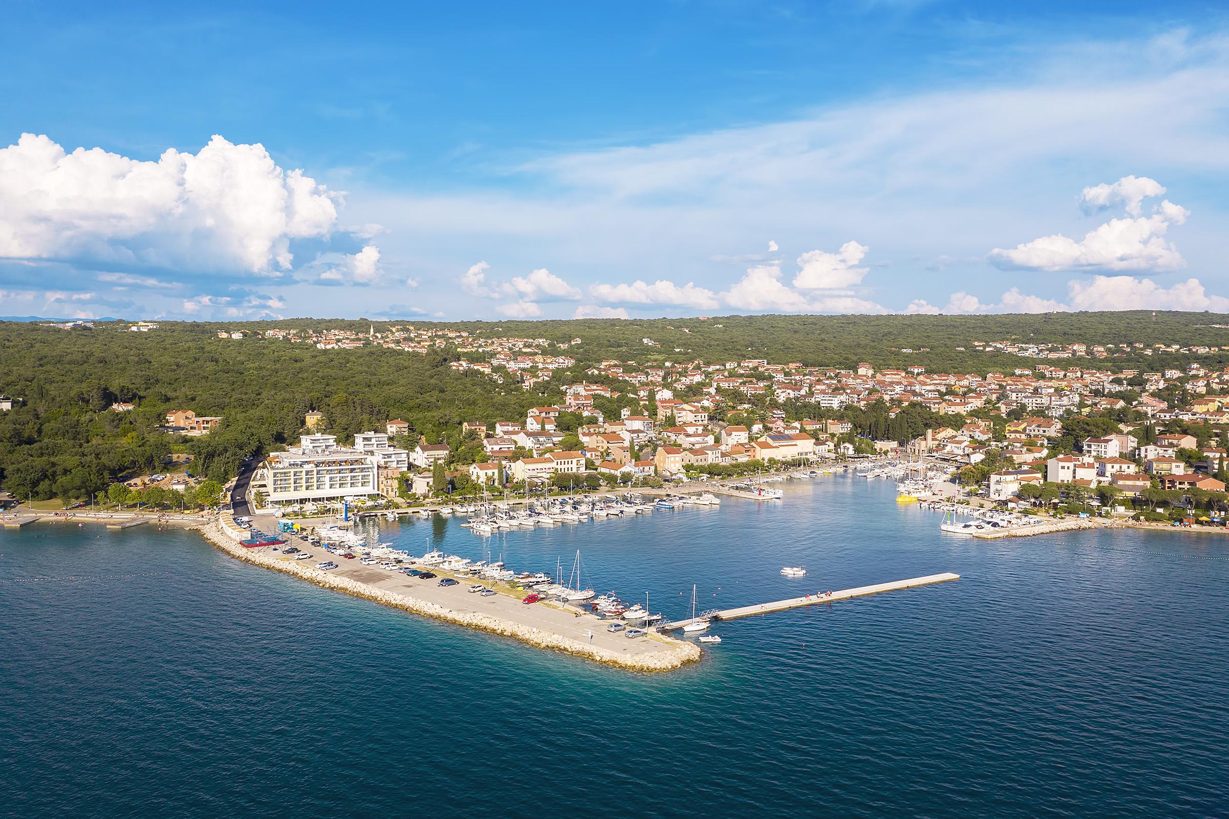 Luxury Hotel Riva Malinska Exterior photo