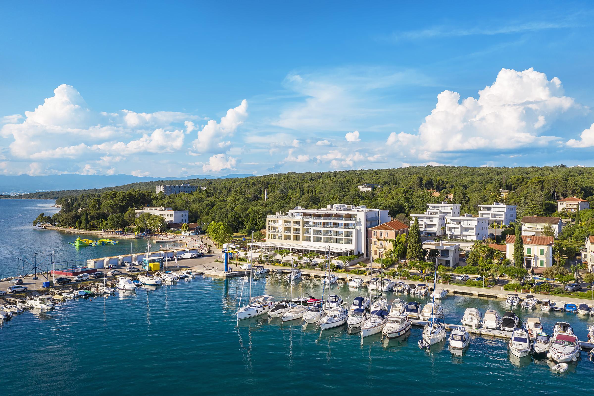 Luxury Hotel Riva Malinska Exterior photo